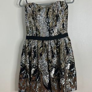 Black and gold seedless sequence dress